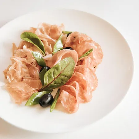 Schneider Dependance 아파트