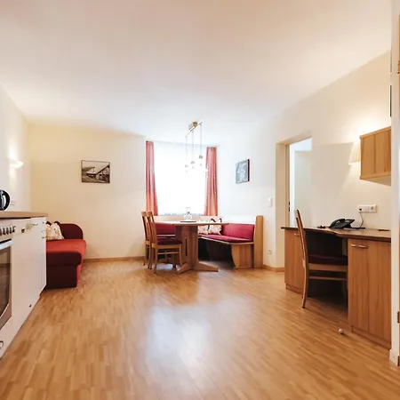 Schneider Dependance Apartment *