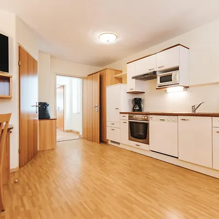 Schneider Dependance * 오베르타우에른