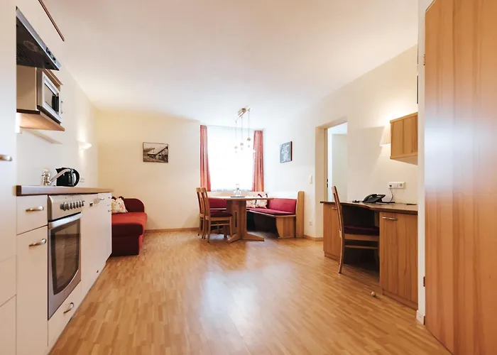 Schneider Dependance Apartment *